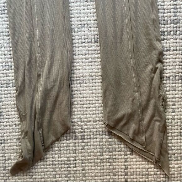 NWOT Sami Miro Vintage Asymmetric Pants in Taupe Rib XL - Picture 5 of 6